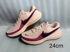 ナイキ　レボリューション8◆HJ8485◆24cm◆ランニング　ウォーキング