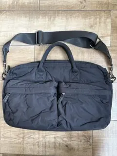 nugu POIK ミドルマルチポケットクロスバック