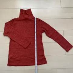 新品！　タートルネック セーター Sサイズ　レディース　朱色