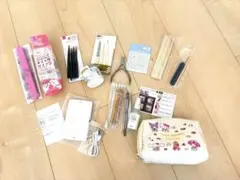ジェルネイル スターターキット ジェルネイルなど　まとめ売り UVライト ジェル