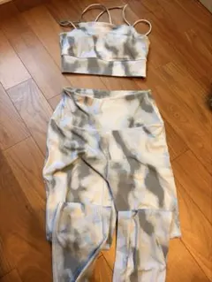 NERGY ヨガウェア セットアップ タイダイ柄