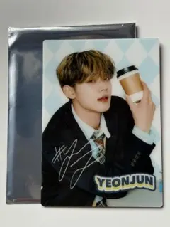 TXT カフェ　ヨンジュン　入場特典　トレカ