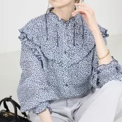 美品】IENAイエナ ソフトヴィンテージフラワーブラウス - メルカリ
