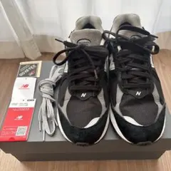 New Balance GORE-TEX スニーカー　2002