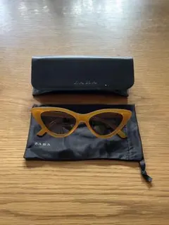 ZARA キャットアイ サングラスのサムネイル