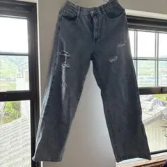 ダメージ加工 ダークグレー デニムパンツ