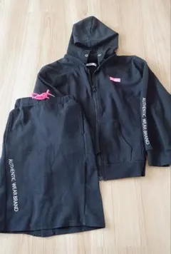 X-girlstages140センチ　黒パーカー＆スカートのセットアップ