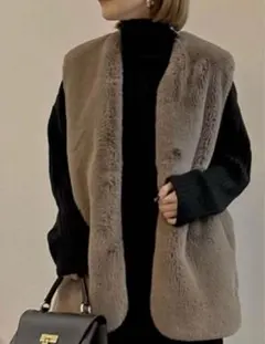 Re:EDIT ミドルフェイクファーベスト