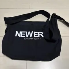 NEWERAブラック ショルダーバッグのサムネイル