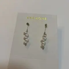 ANEMONE ホワイトパールピアス