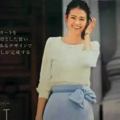 ジャスグリッティー レースビジューカットソー