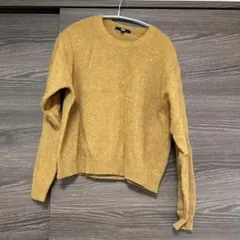 マスタード クルーネック ニット 長袖