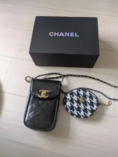 シャネルCHANELノベルティ スマホショルダー＆ミニポーチセット未使用