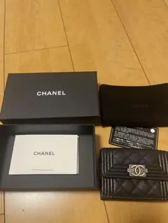 CHANEL 三つ折り財布 ブラックシルバー　ボーイシャネル