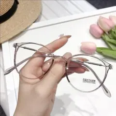 クリアフレームが可愛い！ブルーライトカットメガネ【UVカット/PCメガネ】