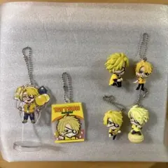 カラフルピーチ　たっつん 6点セット アクリルスタンド キーホルダー フィギュア