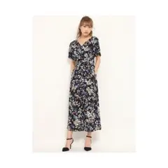 FRAY I.D（フレイ アイディー） 花柄 半袖マキシドレス 黒