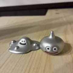 レア　はぐれメタル　メタルスライム　モンスターズギャラリー　フィギュア　ドラクエ