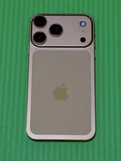 iPhone11 128GB 17PRO風にカスタム　　オマケ付き