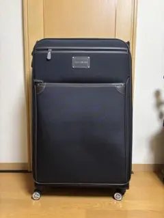 【限定3/31まで】Samsonite 黒 キャリースーツケース 4輪レザー布