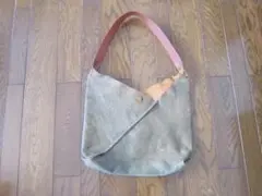 アンリークイール　手提げバッグ　ショルダーバッグ　鞄　バッグ