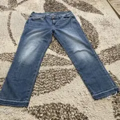 OLD NAVY ストレートデニム カットオフのサムネイル