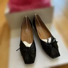 美品ツモリチサト パンプス黒23㎝