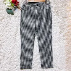 美品【ジョルジュレッシュ】(36)スキニーパンツ ギンガムチェック 白黒 麻混のサムネイル