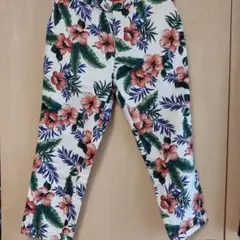 UNITED ARROWS　ユナイテッドアローズ　総柄　　リゾートパンツのサムネイル