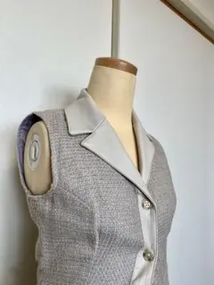 Item thumbnail for item ccbcf35a-84b4-4105-a30b-5a0b45cf9b28