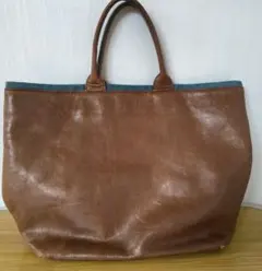 VIA DOAN ヴィアドアン レザートートバック