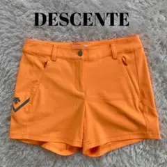 【美品】デサント ゴルフ ショートパンツ S オレンジ ストレッチのサムネイル