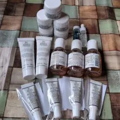 Kiehl's スキンケア トライアルセット サンプルのサムネイル