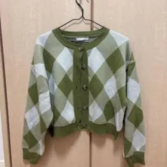 カーディガン 緑