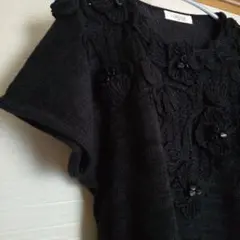 CORDIER ワールド サマーニット 半袖 黒 花モチーフのサムネイル