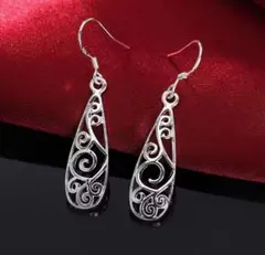 エスニック ピアス(両耳用)