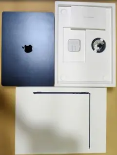 MacBook Air M3 15inch 8GB/256GB バッテリー95% MacBook Air M3 15inch 8GB/256GB バッテリー95% - メルカリ