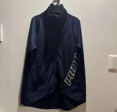 美品　PUMA トレーニングジャケット　ジャージ