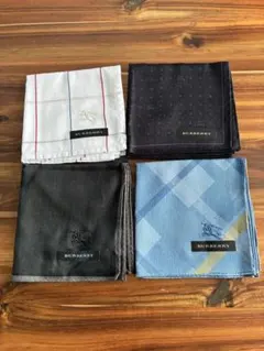BURBERRY ハンカチ 4枚セット　未使用品