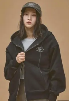 新品未開封　匿名配送　Kappa フロントジップパーカー　ユニセックス