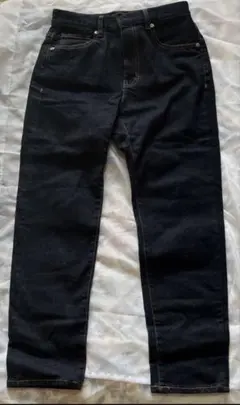 GU ダークブルー ストレートデニム