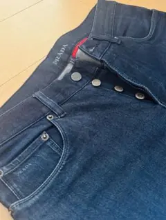【PRADA】TAPERED FiT インディゴ リジット デニム ジーパンのサムネイル