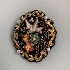 田川啓二 ビーズ刺繍　ブローチ TILIA