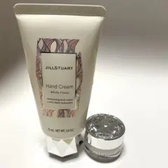 JILLSTUART ハンドクリーム リップバームのサムネイル