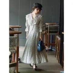 SNIDEL スナイデル　ビッグカラークラシカルワンピース　SWF0214065