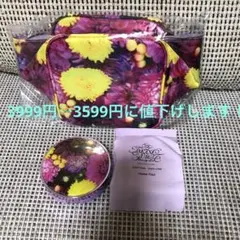 ✨最新版【新品】たかの友梨フラワーパクトファンデーション本体＋リフィル＋ポーチ 最新版 たかの友梨エステファクト フラワーパクト