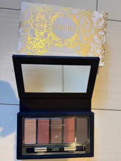 Dior エクラン クチュール アイパレット　クリスマス限定のサムネイル