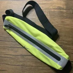 NIKE ランニング ポーチ