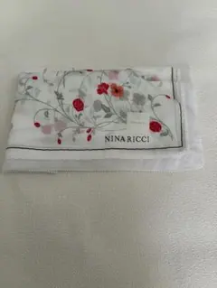 NINA RICCI ニナリッチ ハンカチ ホワイト 花柄 ボタニカル柄