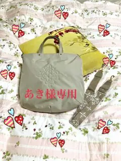 2025年最新】russet ナイロン バッグの人気アイテム - メルカリ russet